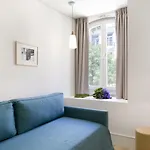 Apartamento Lsa Ascensor Da Bica By Numa