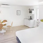 Lsa Ascensor Da Bica By Numa Apartamento *