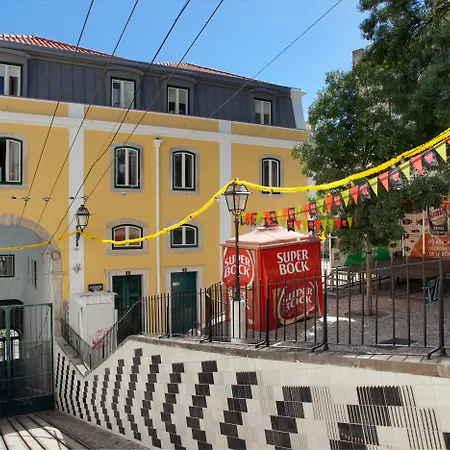 Appartamento Ascensor Da Bica - Serviced