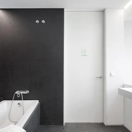 Lsa Ascensor Da Bica By Numa Apartamento *