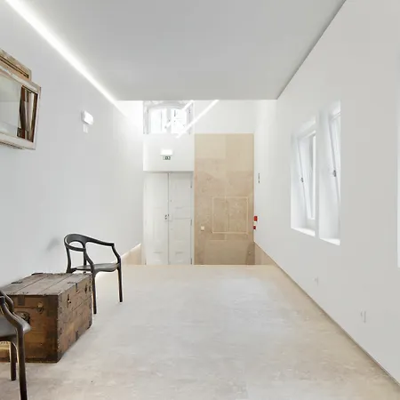 Ascensor Da Bica - Serviced Appartamento Lisbona