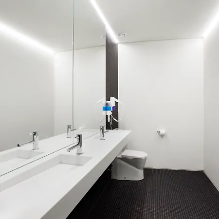 Ascensor Da Bica - Serviced Apartamento *