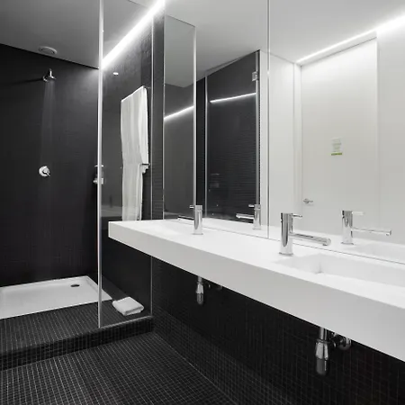 Apartamento Ascensor Da Bica - Serviced Lisboa